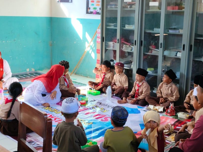 Kegiatan Jumat Manis